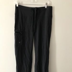 Mountain Hardwear Hiking Pants Size 6